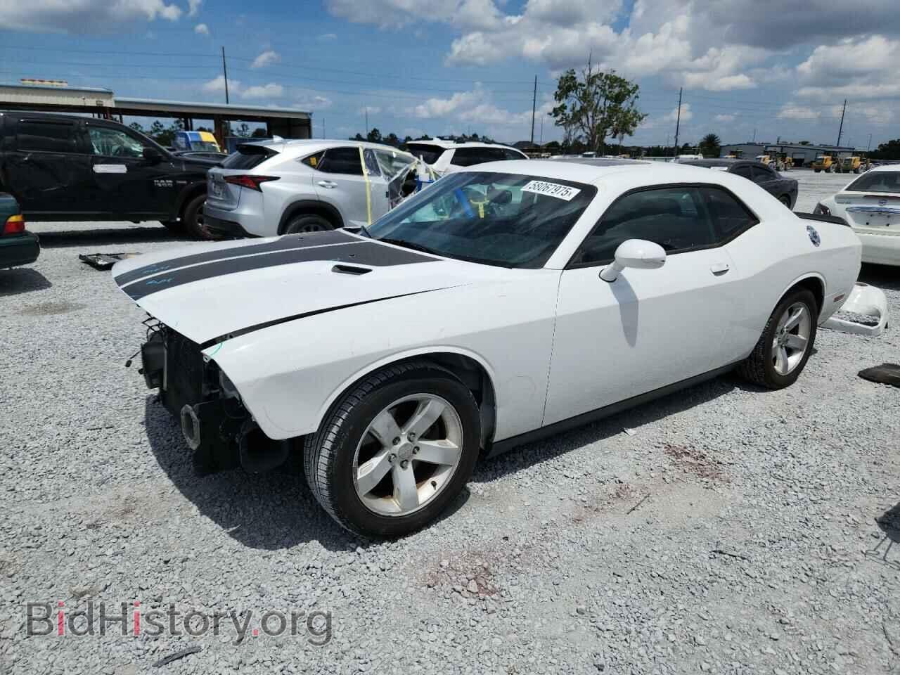 Photo 2C3CDYAG8DH704948 - DODGE CHALLENGER 2013