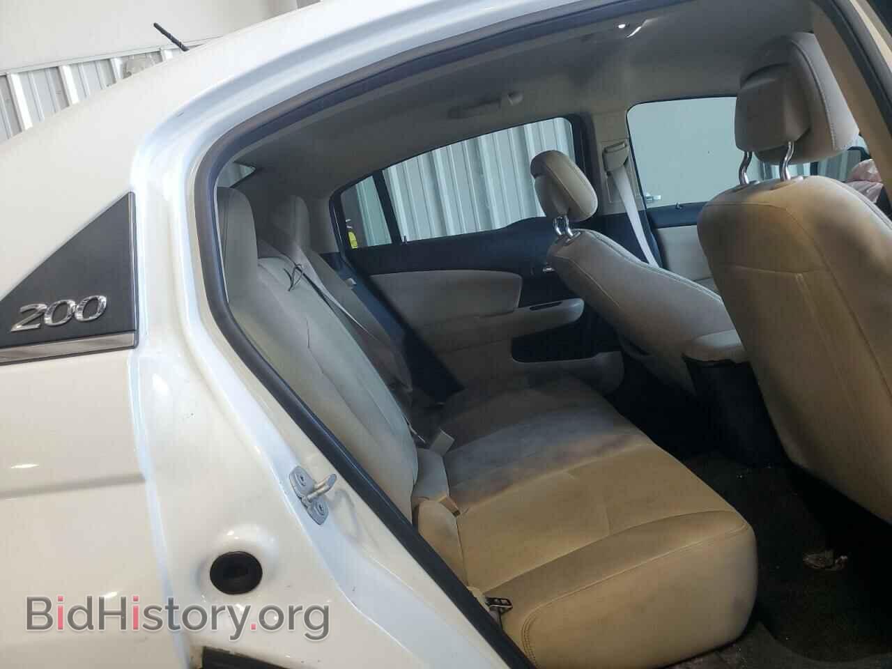 2012 CHRYSLER 200 - VIN: 1C3CCBBB0CN300079 - Фото 10