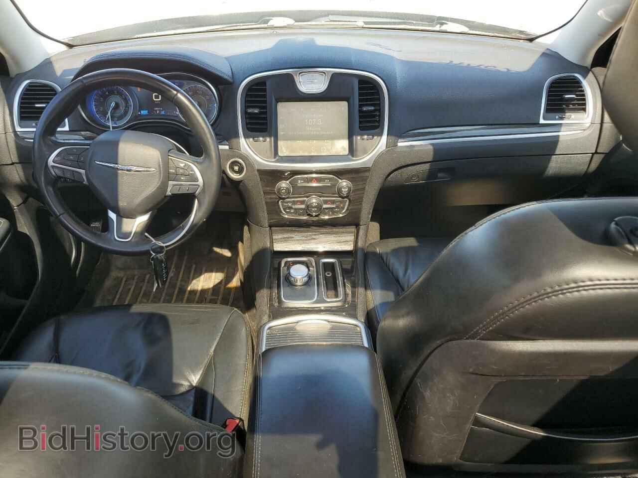 2016 CHRYSLER 300 - VIN: 2C3CCAAG5GH147480 - Фото 8