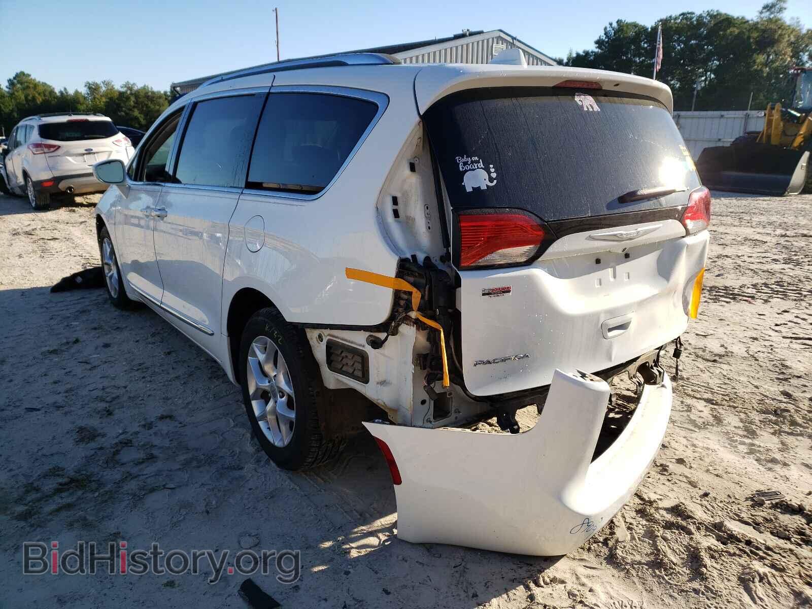 2017 CHRYSLER PACIFICA - VIN: 2C4RC1EG3HR735227 - Фото 3