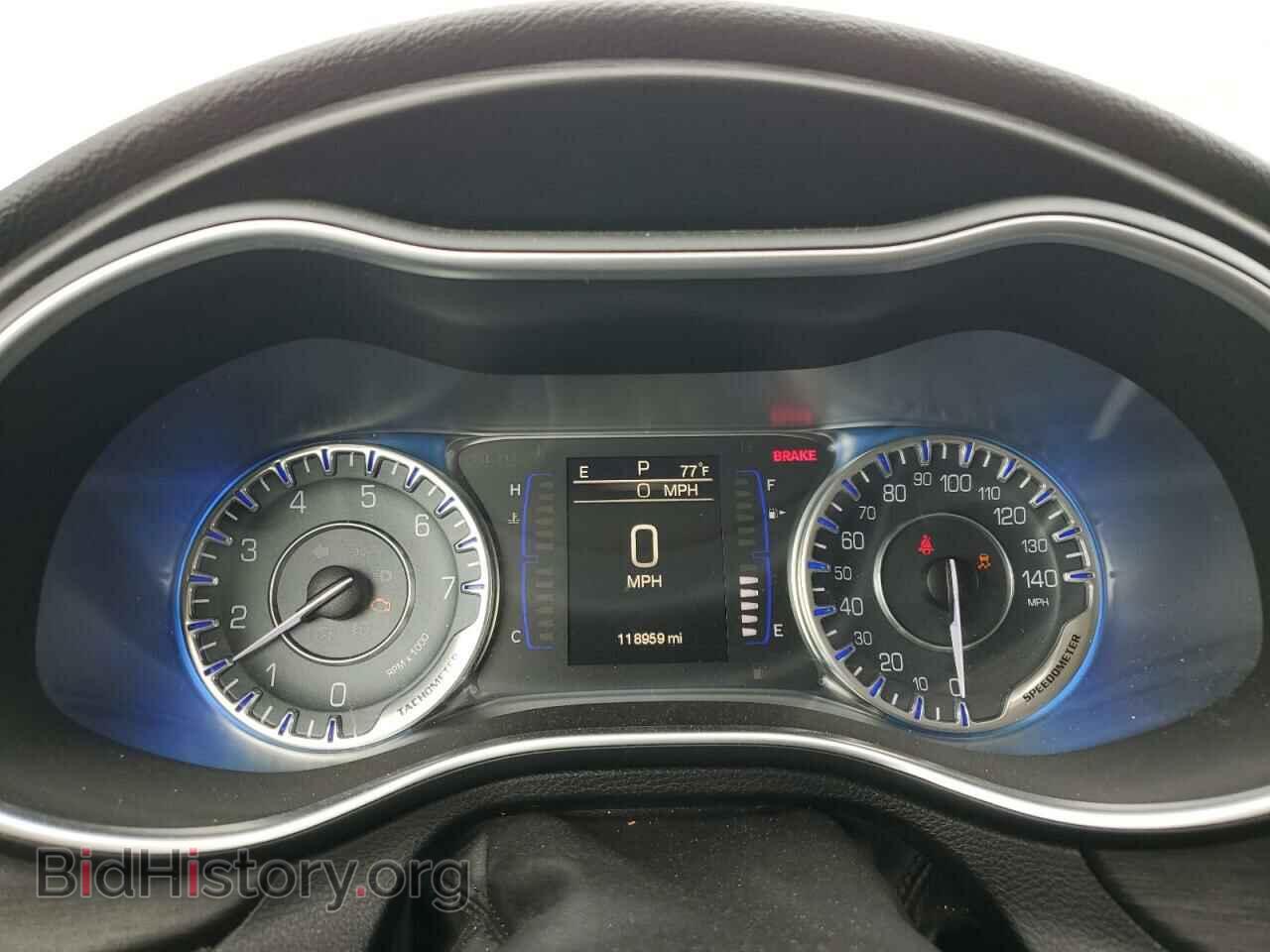 2015 CHRYSLER 200 - VIN: 1C3CCCAB3FN559189 - Photo 9