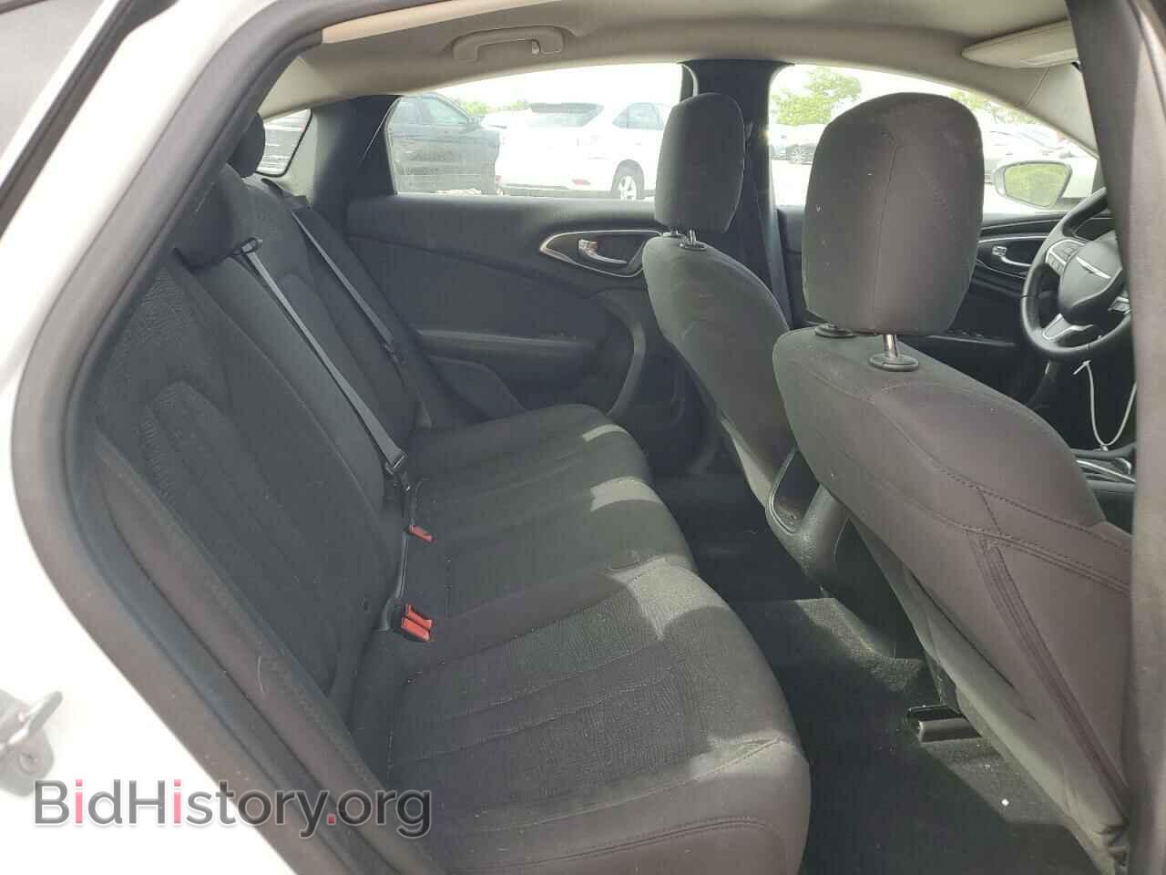 2015 CHRYSLER 200 - VIN: 1C3CCCAB3FN559189 - Photo 10