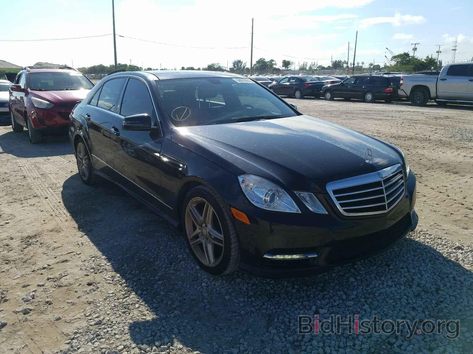 Photo WDDHF5KB0DA695809 - MERCEDES-BENZ E CLASS 2013