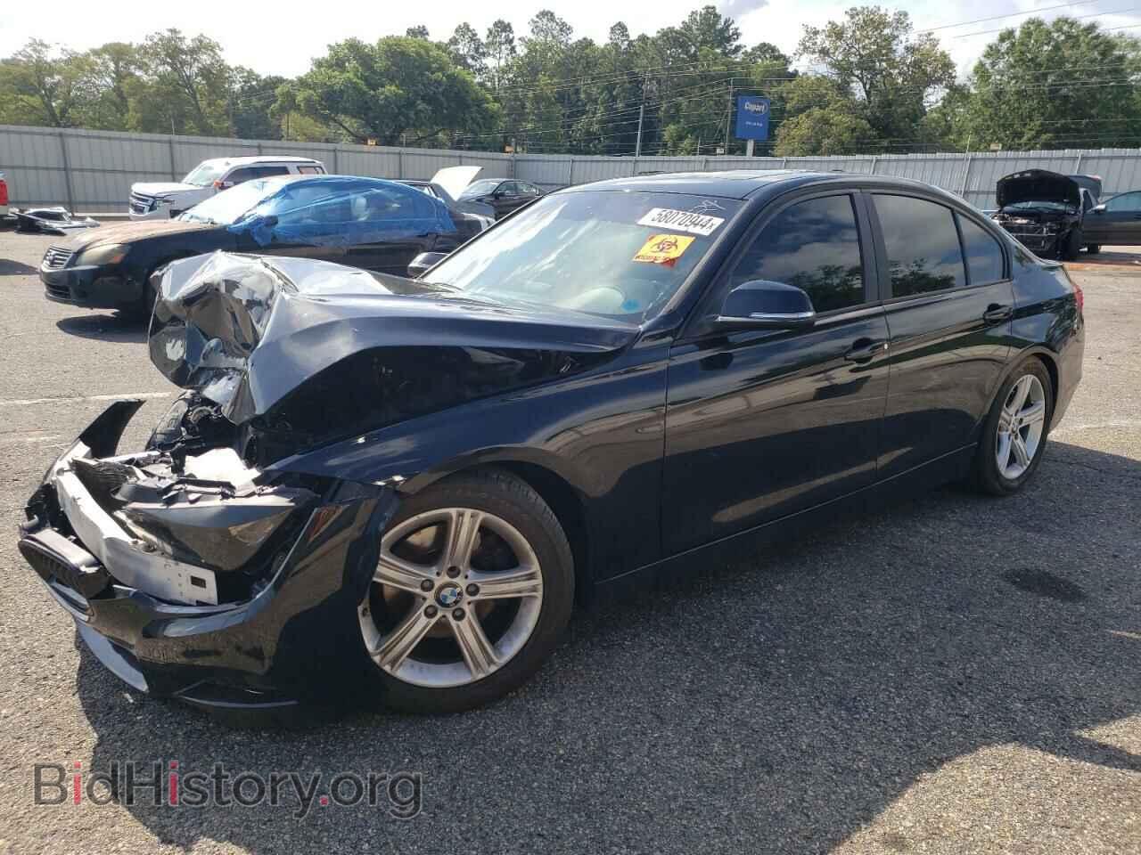 Photo WBA3A5C51FF608322 - BMW 3 SERIES 2015