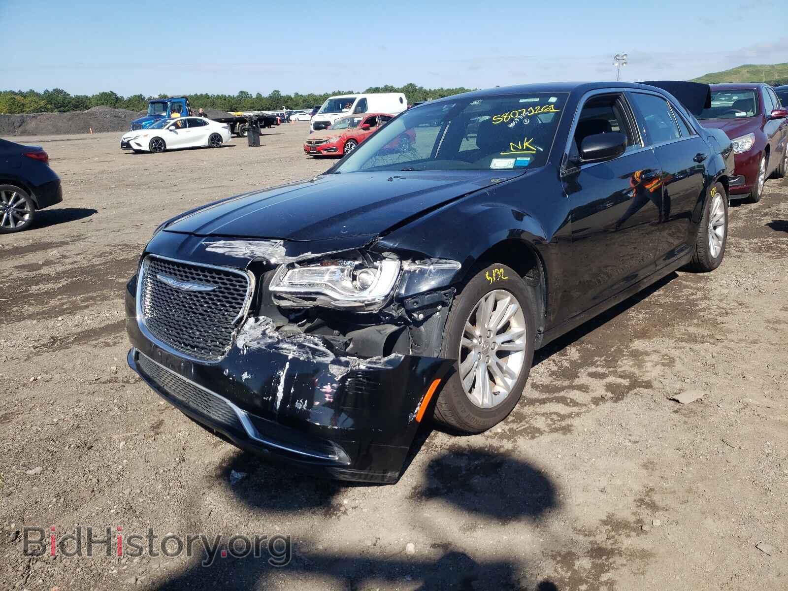 2017 CHRYSLER 300 - VIN: 2C3CCAAG2HH544338 - Фото 2
