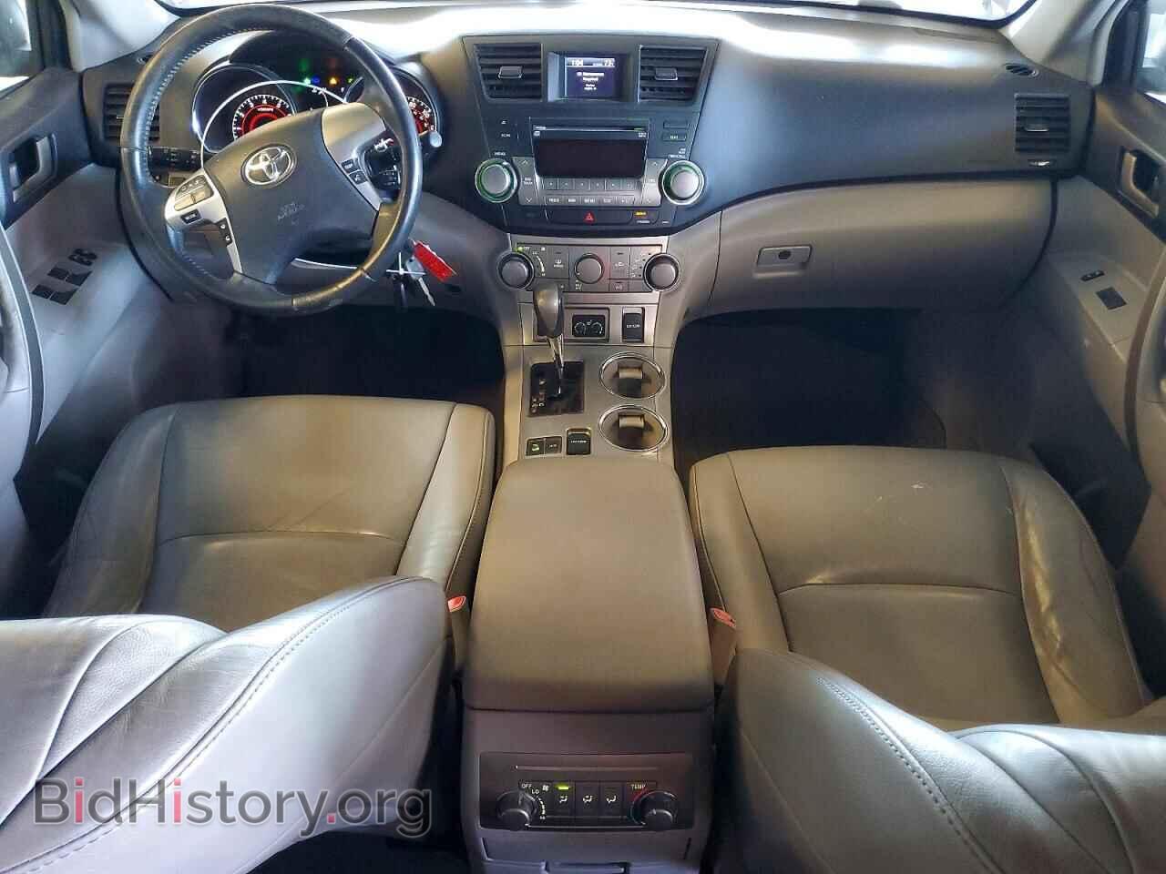 2011 TOYOTA HIGHLANDER - VIN: 5TDBK3EH9BS065707 - Фото 8