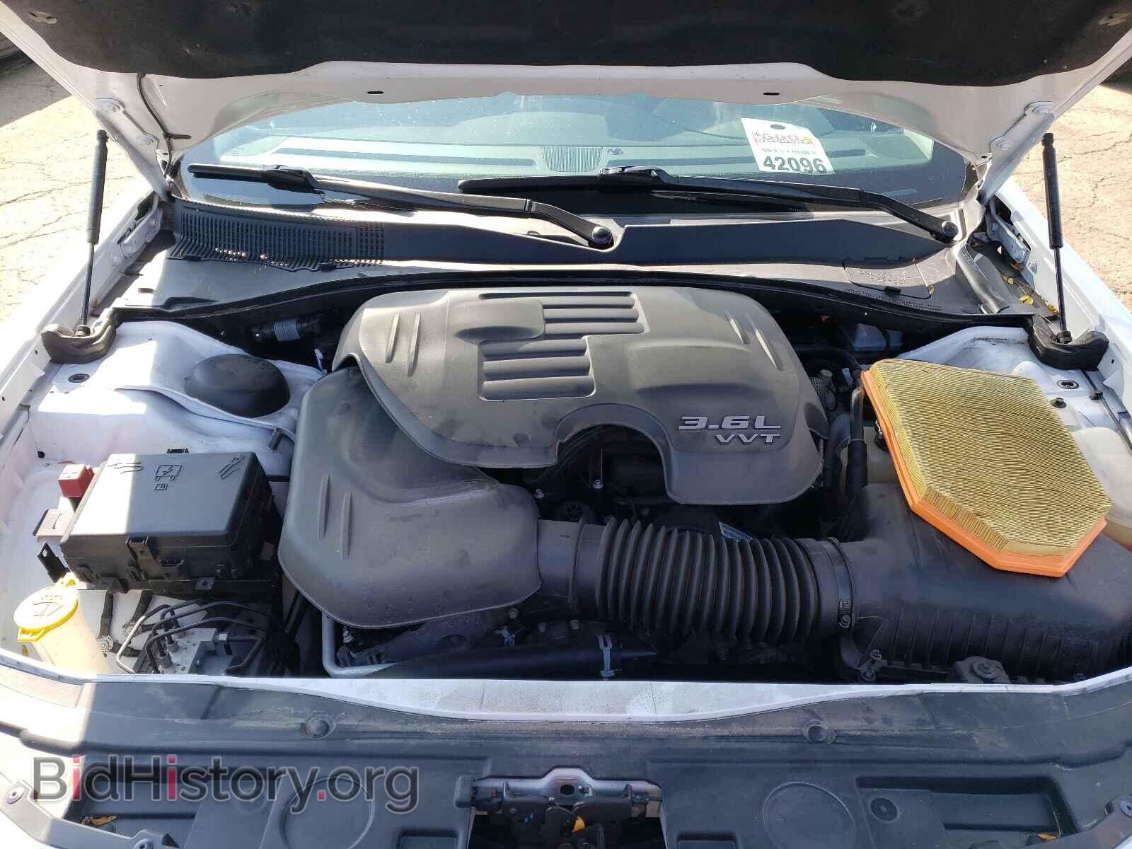 2016 CHRYSLER 300 - VIN: 2C3CCARG5GH262097 - Фото 7