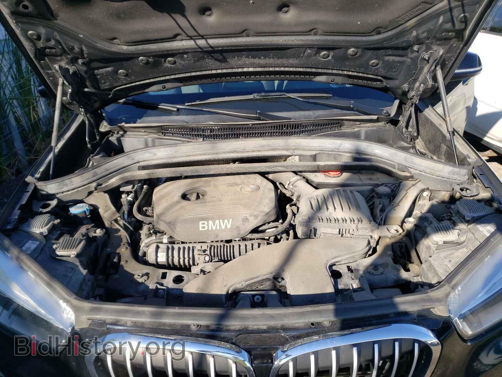 2017 BMW X1 - VIN: WBXHT3C36H5F69800 - Фото 7