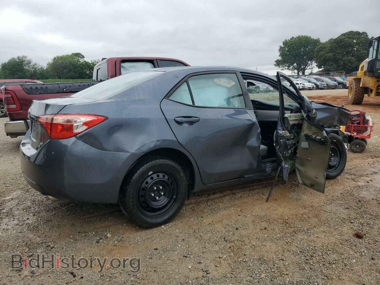 2017 TOYOTA COROLLA - VIN: 2T1BURHEXHC851743 - Фото 3