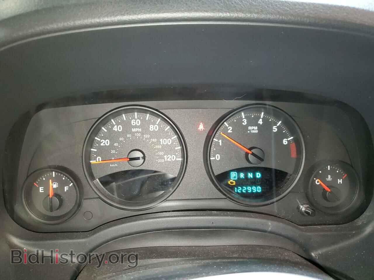 2012 JEEP COMPASS - VIN: 1C4NJDBB7CD619667 - Photo 9