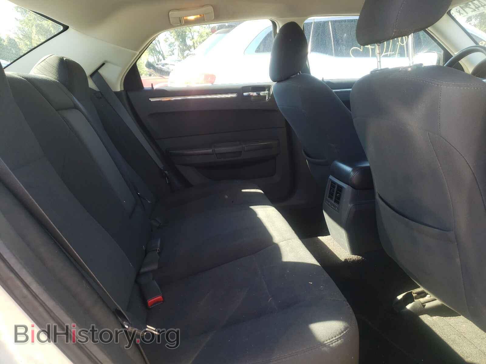 2009 CHRYSLER 300 - VIN: 2C3KA43D09H516612 - Фото 6