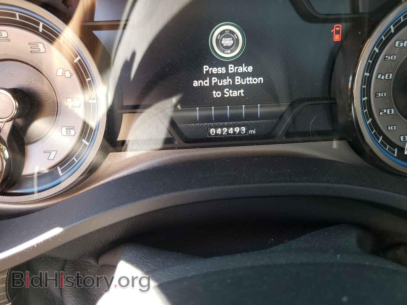 2020 RAM 1500 - VIN: 1C6SRFHT5LN181112 - Фото 8