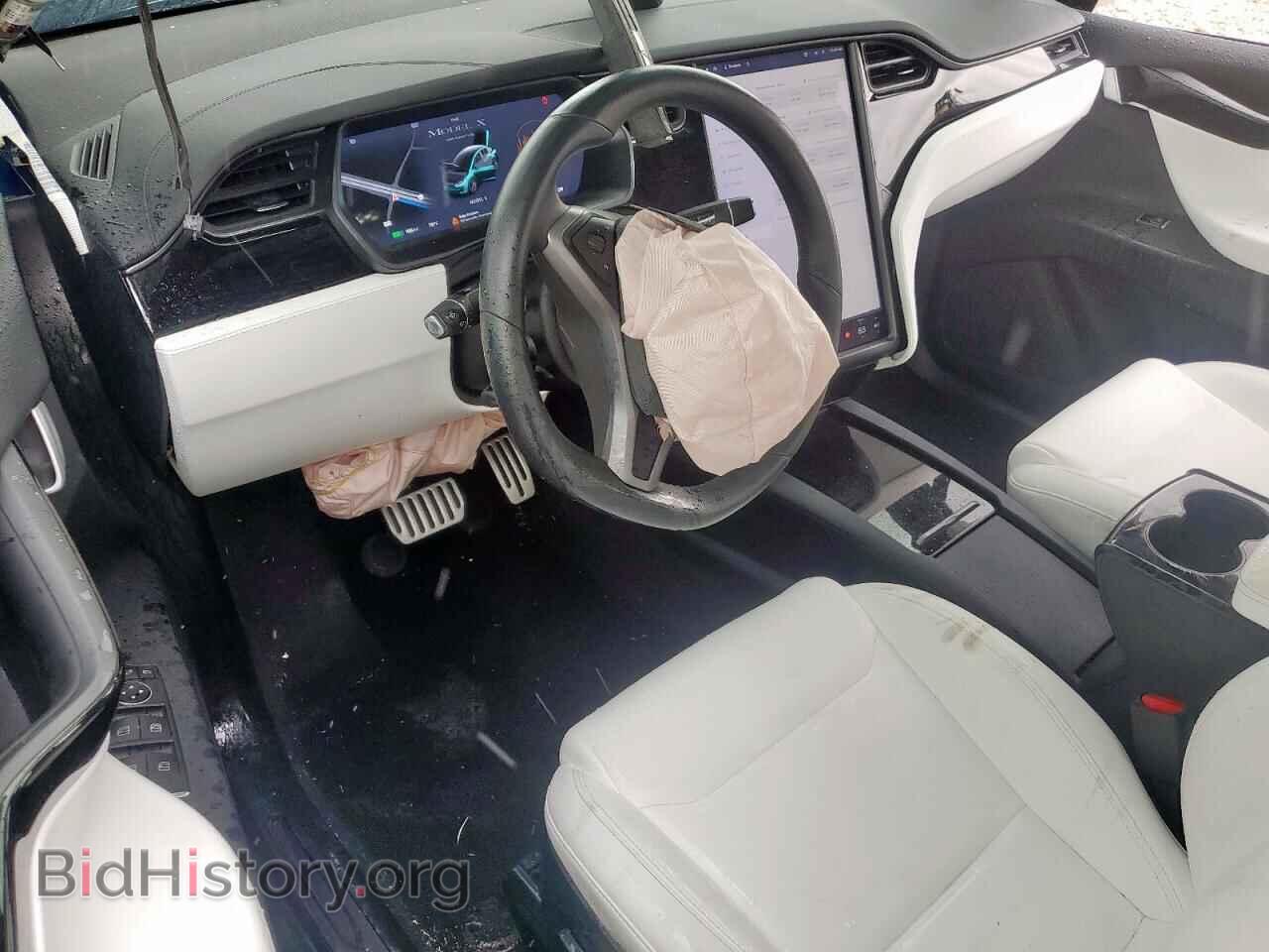 2020 TESLA MODEL X - VIN: 5YJXCBE26LF300014 - Photo 8