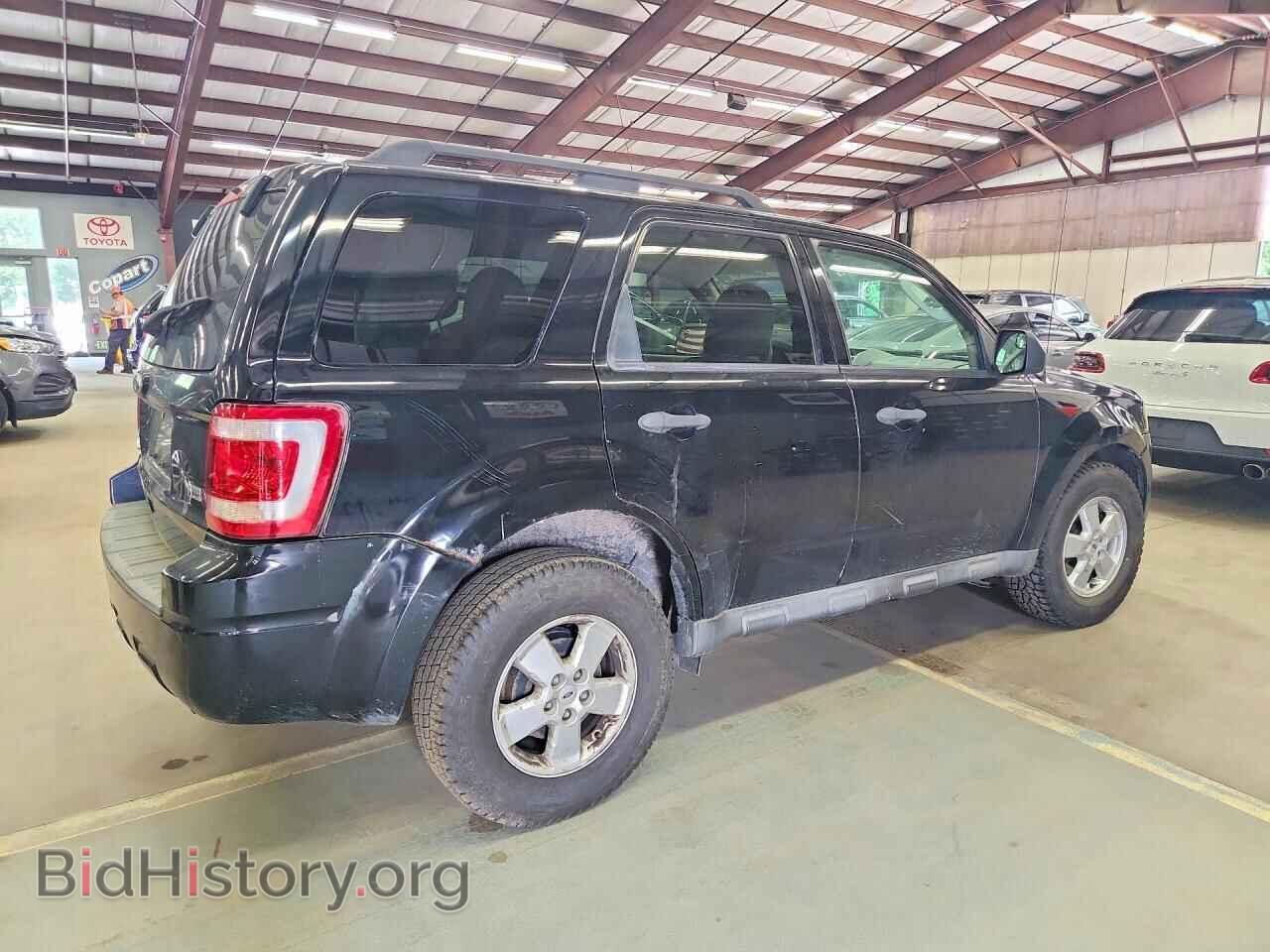 2010 FORD ESCAPE - VIN: 1FMCU9DGXAKB50258 - Фото 3