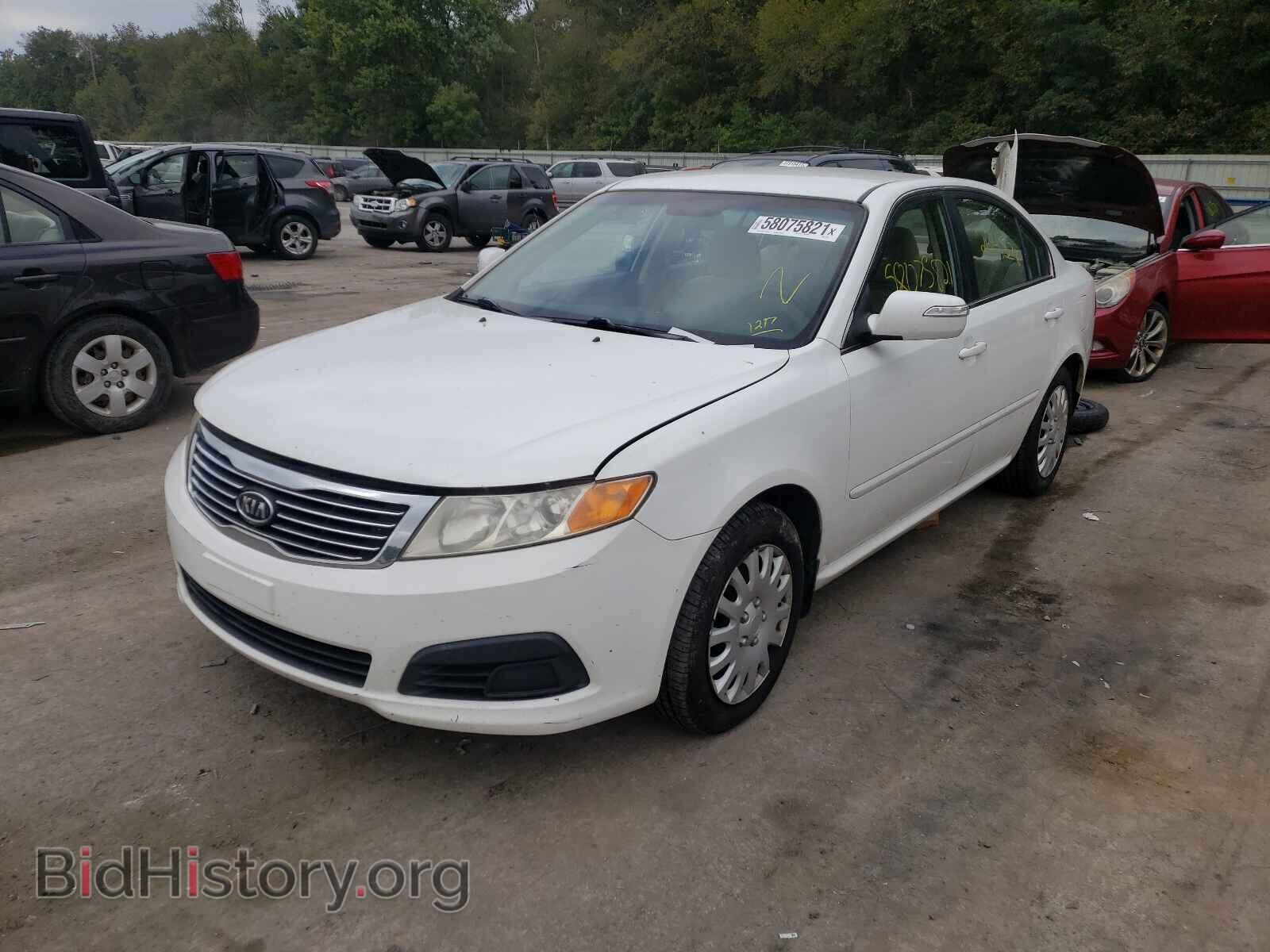 2009 KIA OPTIMA - VIN: KNAGE228095357352 - Фото 2