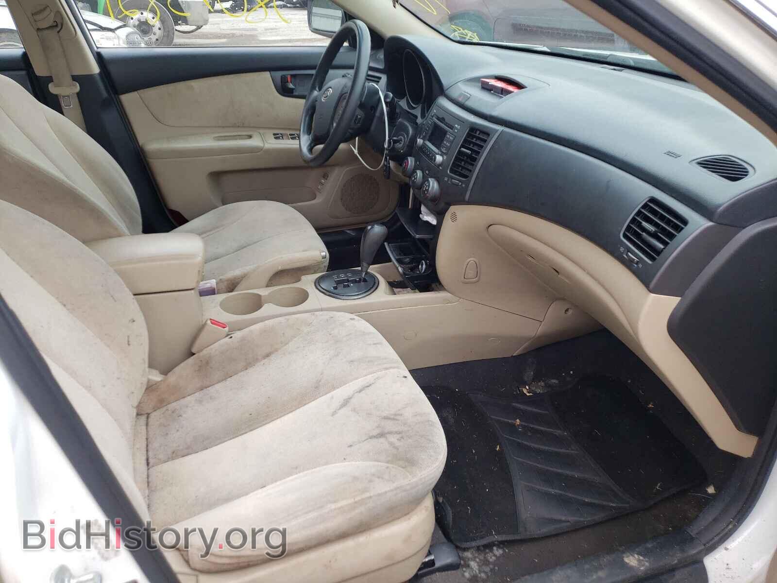 2009 KIA OPTIMA - VIN: KNAGE228095357352 - Фото 5
