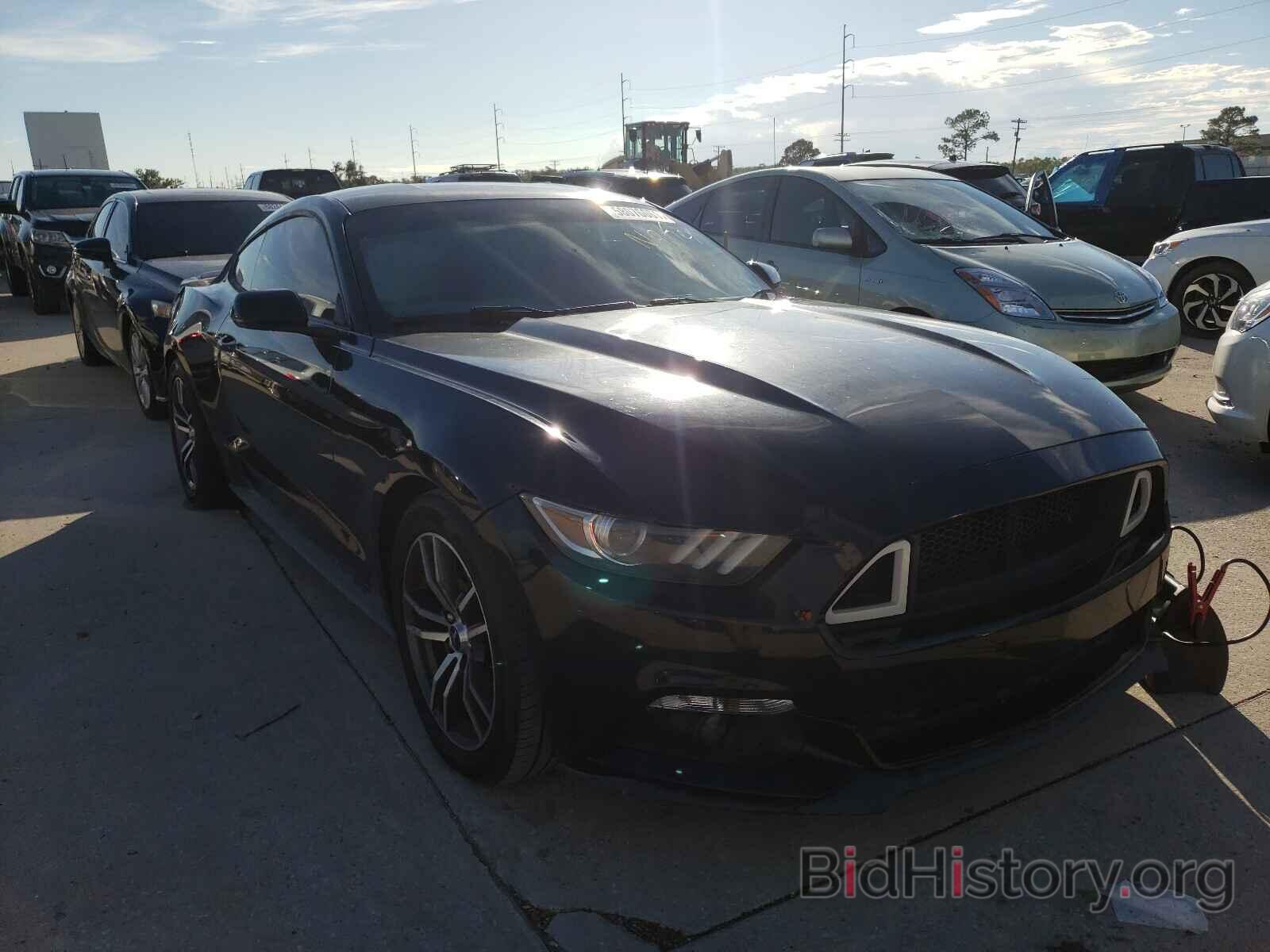 Photo 1FA6P8TH8G5217398 - FORD MUSTANG 2016