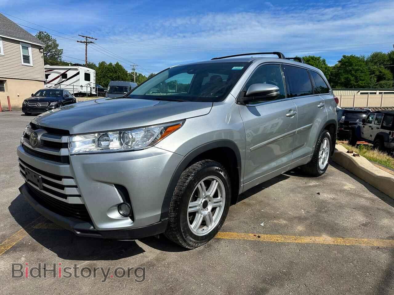Фотография 5TDBZRFH4JS906070 - TOYOTA HIGHLANDER 2018