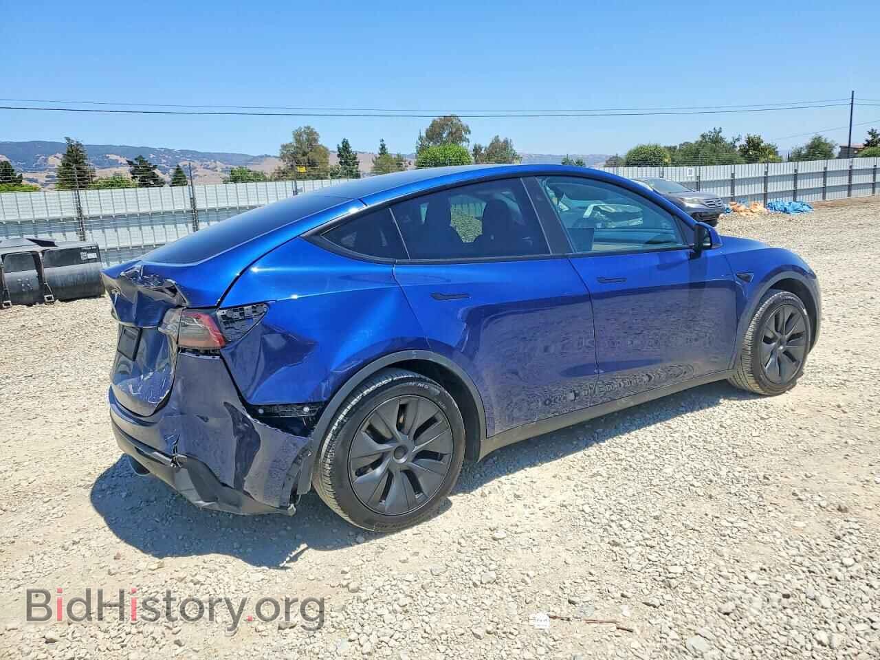 2025 TESLA MODEL Y - VIN: 7SAYGDED2SF221835 - Photo 3