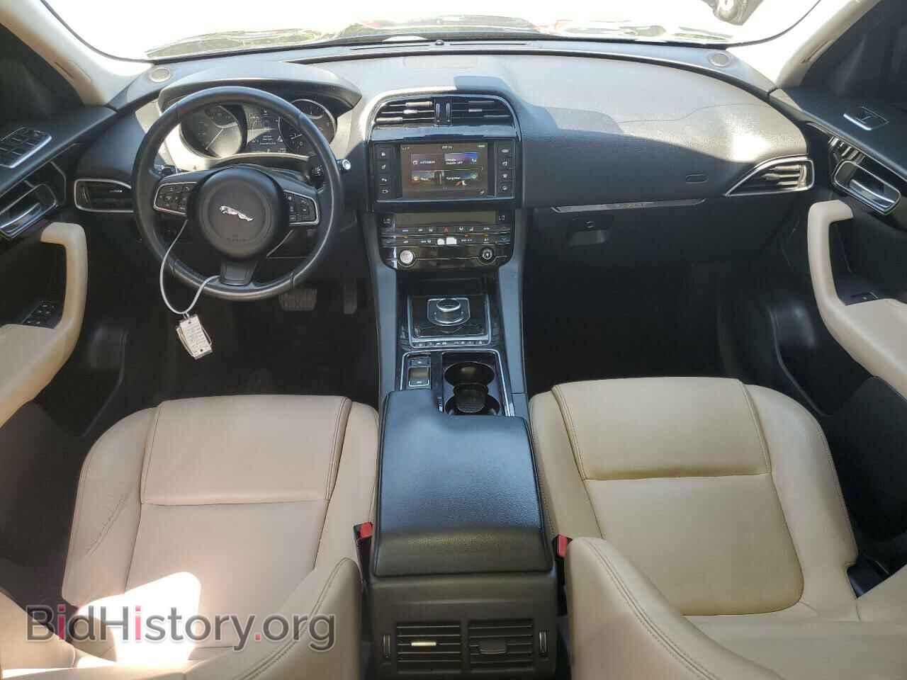 2018 JAGUAR F-PACE - VIN: SADCJ2FX2JA257882 - Фото 8