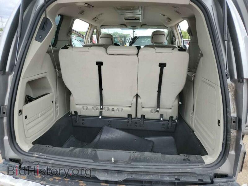2016 Chrysler MINIVAN (VIN 2C4RC1BG5GR207238) — photo 6 of 16
