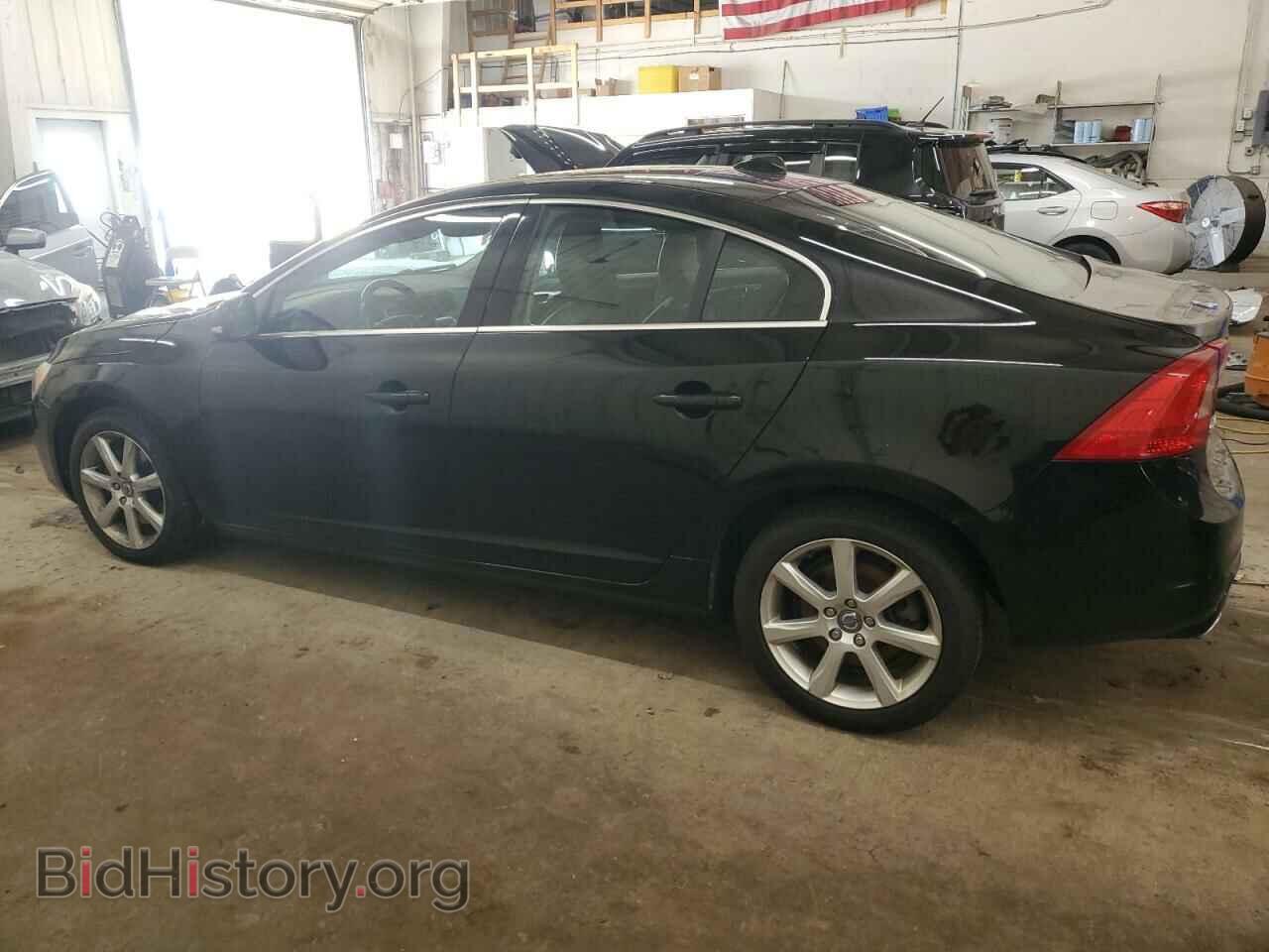 2016 VOLVO S60 - VIN: YV1612TK1G2392995 - Фото 2