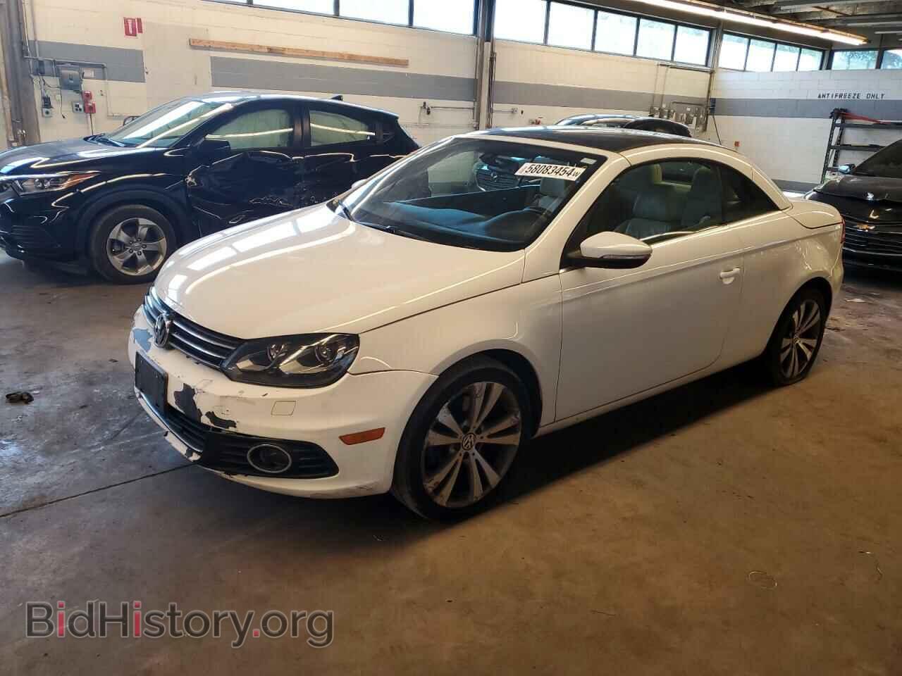 Photo WVWFW8AH7DV003384 - VOLKSWAGEN EOS 2013