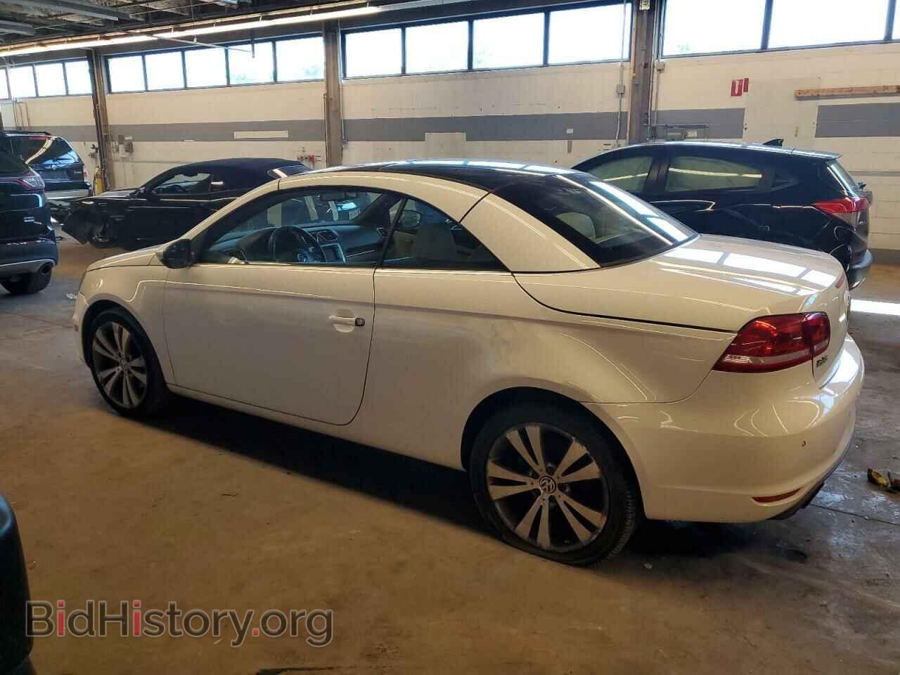 2013 VOLKSWAGEN EOS - VIN: WVWFW8AH7DV003384 - Фото 2