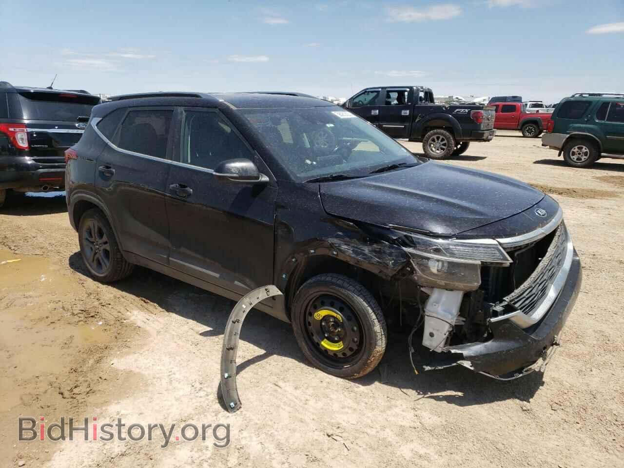 2021 KIA SELTOS - VIN: KNDEU2AA7M7044877 - Фото 4