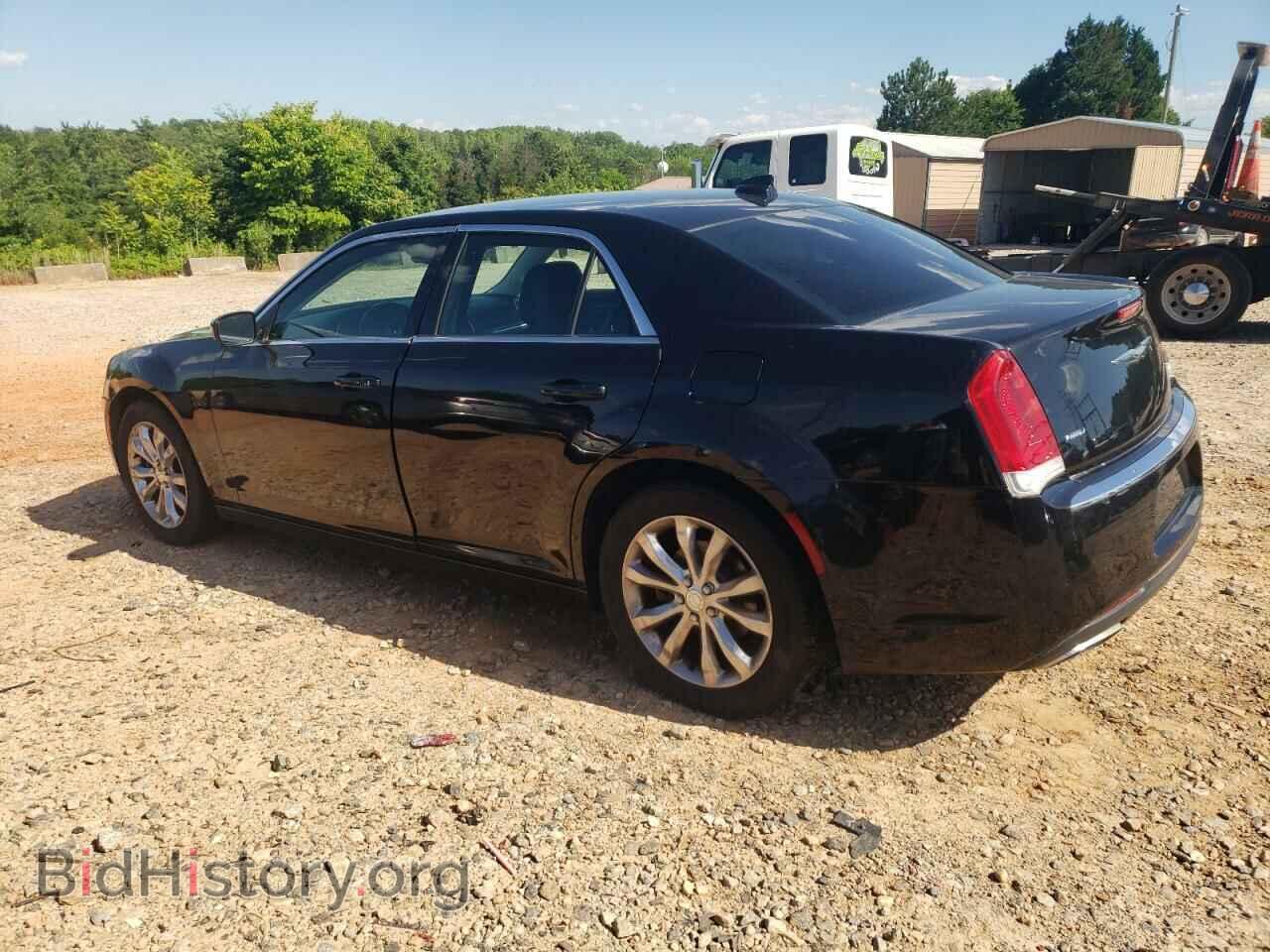 2016 CHRYSLER 300 - VIN: 2C3CCARG7GH216996 - Фото 2