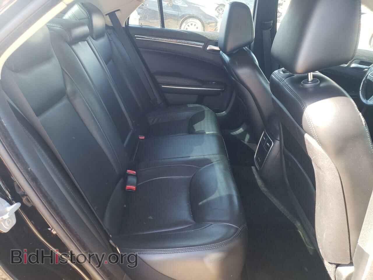 2016 CHRYSLER 300 - VIN: 2C3CCARG7GH216996 - Фото 10