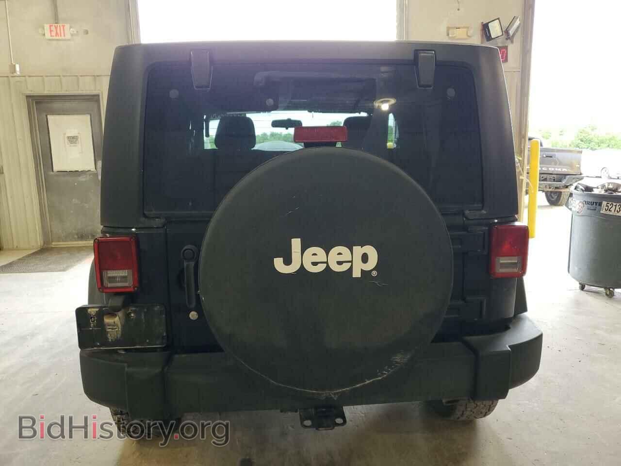 2011 JEEP WRANGLER - VIN: 1J4AA2D18BL522855 - Фото 6