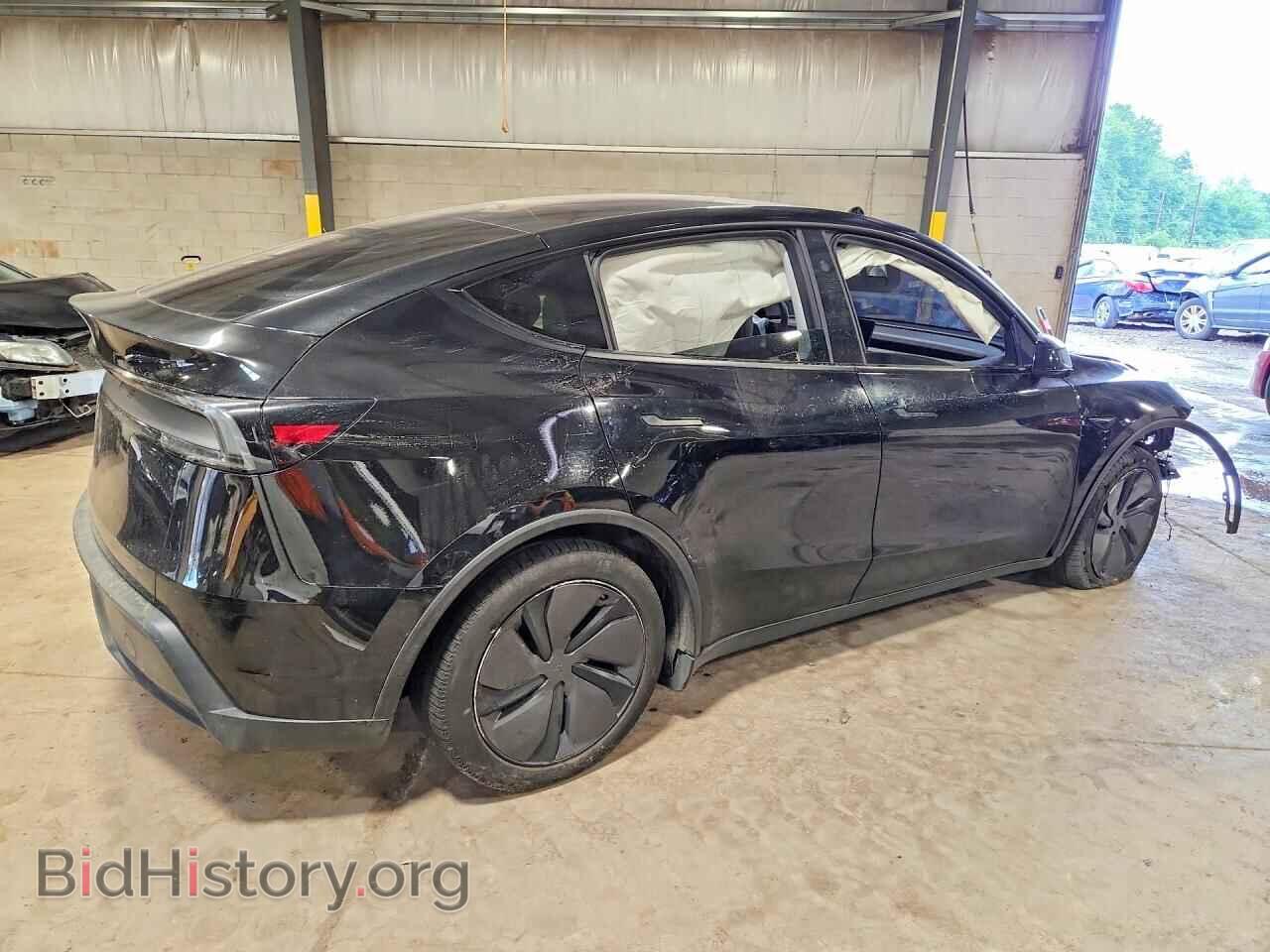 2026 TESLA MODEL Y - VIN: 7SAYGDED0TA425340 - Photo 3