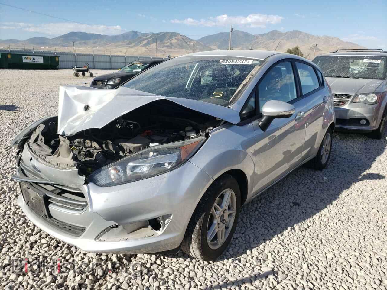 2018 FORD FIESTA - VIN: 3FADP4EJ2JM144207 - Фото 2