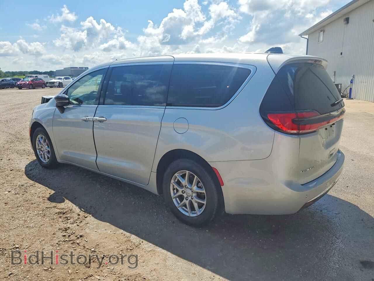 2026 CHRYSLER PACIFICA - VIN: 2C4RC1BG0TR213264 - Photo 2