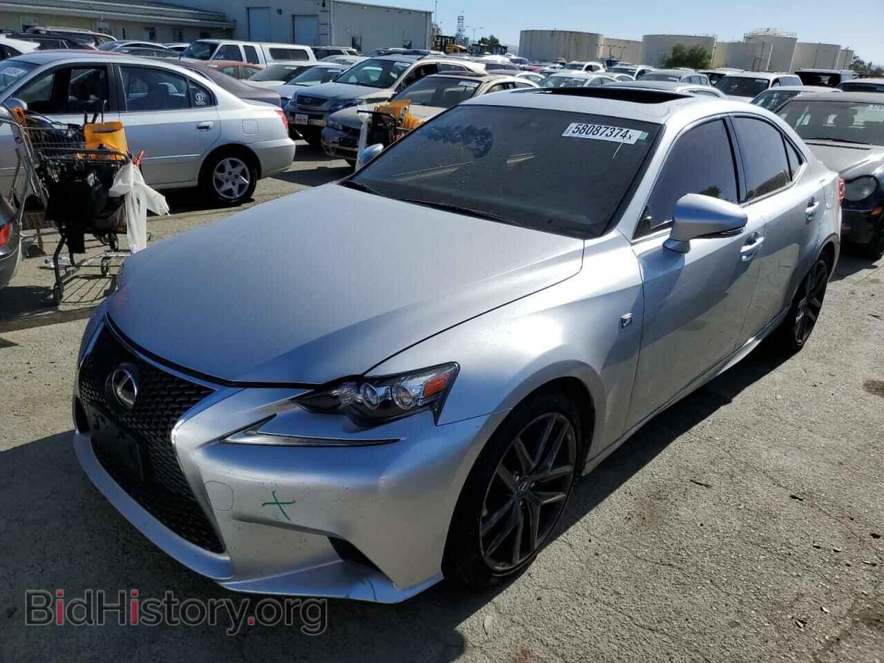Photo JTHBE1D24F5018037 - LEXUS IS 2015