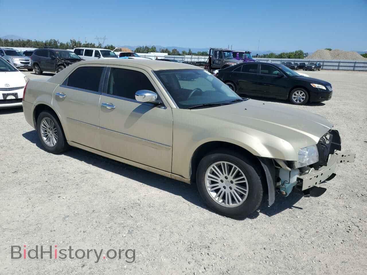 2010 CHRYSLER 300 - VIN: 2C3CA4CD1AH158431 - Фото 4