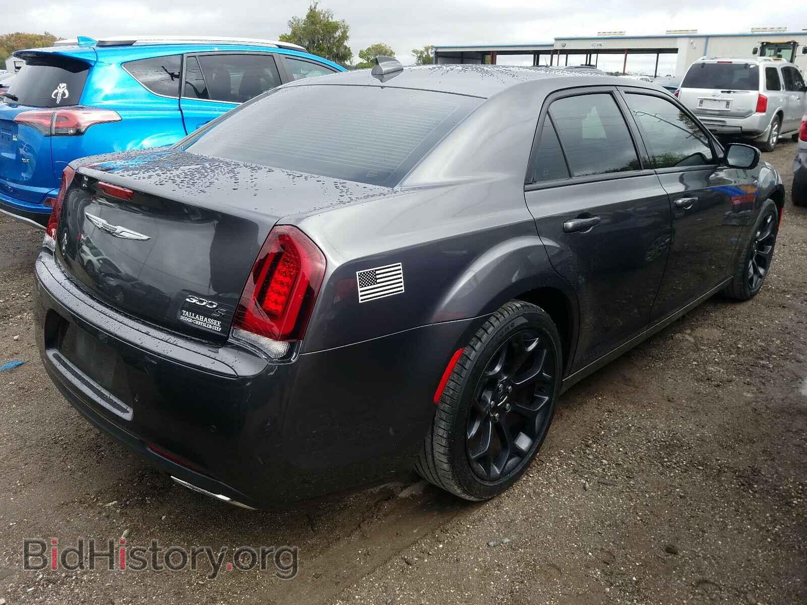 2019 CHRYSLER 300 - VIN: 2C3CCABG6KH508318 - Фото 4
