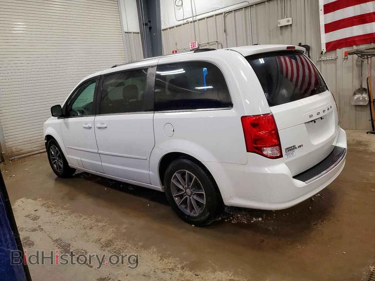 2017 DODGE CARAVAN - VIN: 2C4RDGCG8HR732035 - Фото 2