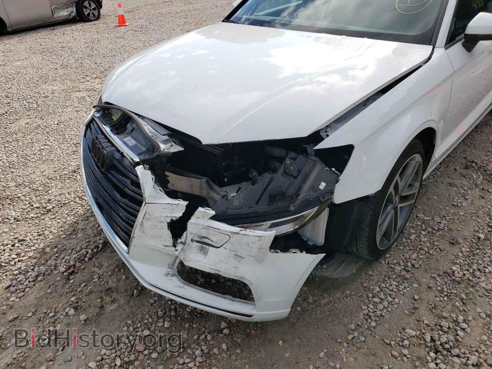2017 AUDI A3 - VIN: WAUB8GFF2H1059107 - Фото 9