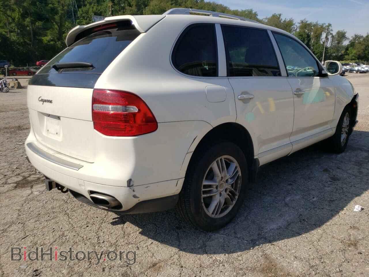 2010 PORSCHE CAYENNE - VIN: WP1AA2AP4ALA06021 - Photo 4