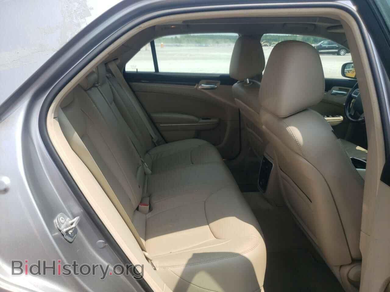 2014 CHRYSLER 300 - VIN: 2C3CCAAG3EH211691 - Photo 10