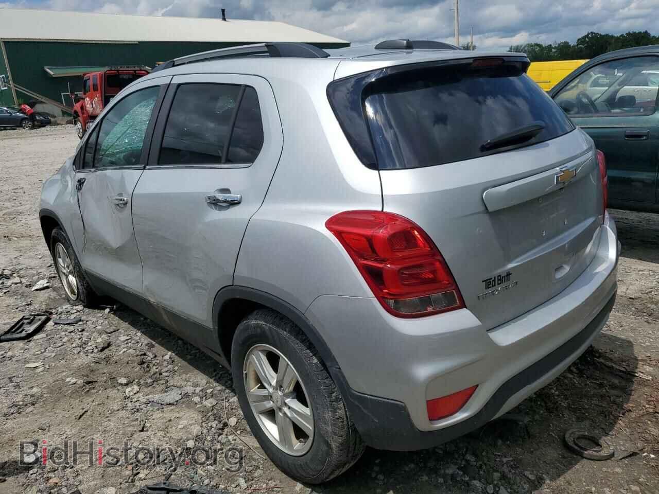 2017 CHEVROLET TRAX - VIN: 3GNCJPSB3HL289978 - Photo 2