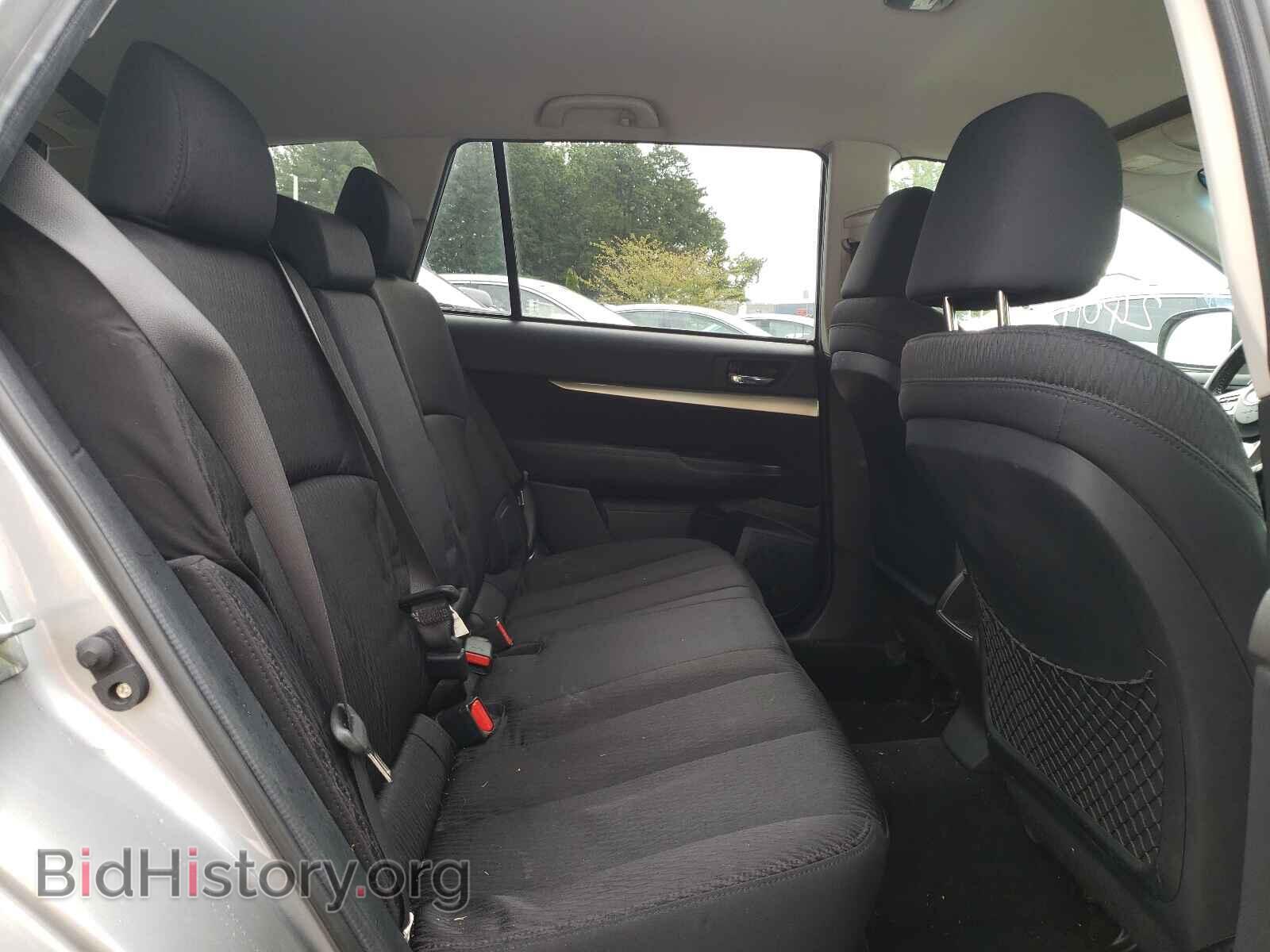 2011 SUBARU OUTBACK - VIN: 4S4BRBCC7B3382525 - Photo 6