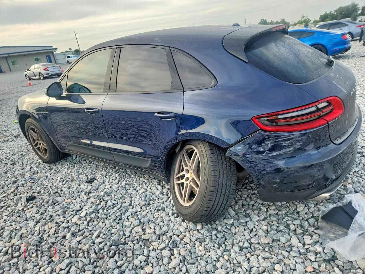 2017 PORSCHE MACAN - VIN: WP1AA2A53HLB02974 - Photo 2