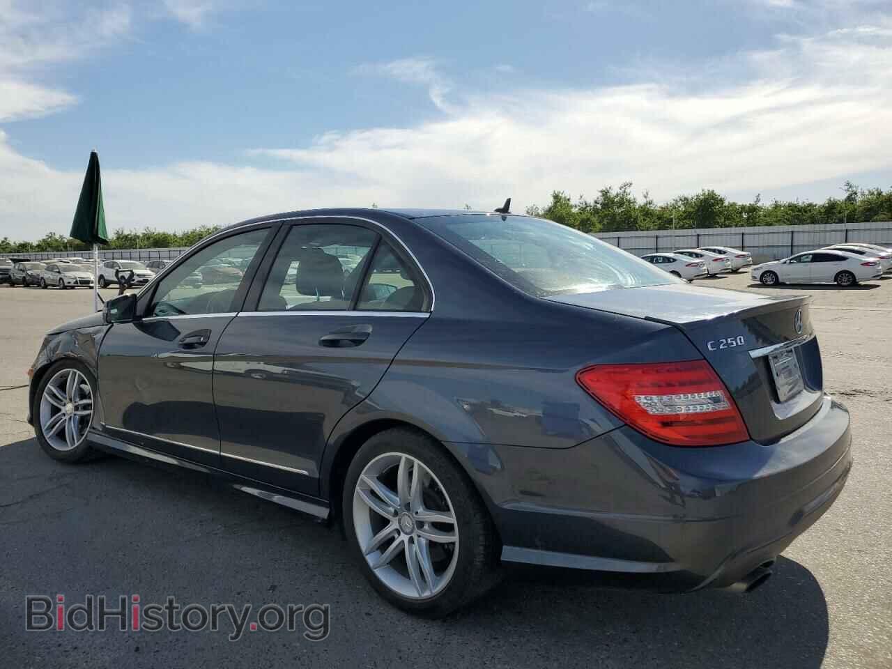 2014 MERCEDES-BENZ C-CLASS - VIN: WDDGF4HB3EA963282 - Фото 2