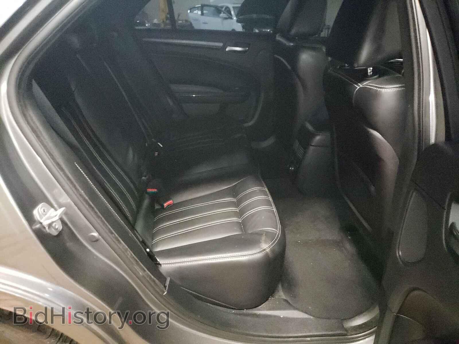 2012 CHRYSLER 300 - VIN: 2C3CCADT0CH136907 - Фото 6