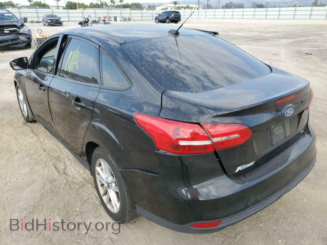 2017 FORD FOCUS - VIN: 1FADP3F23HL206582 - Фото 3