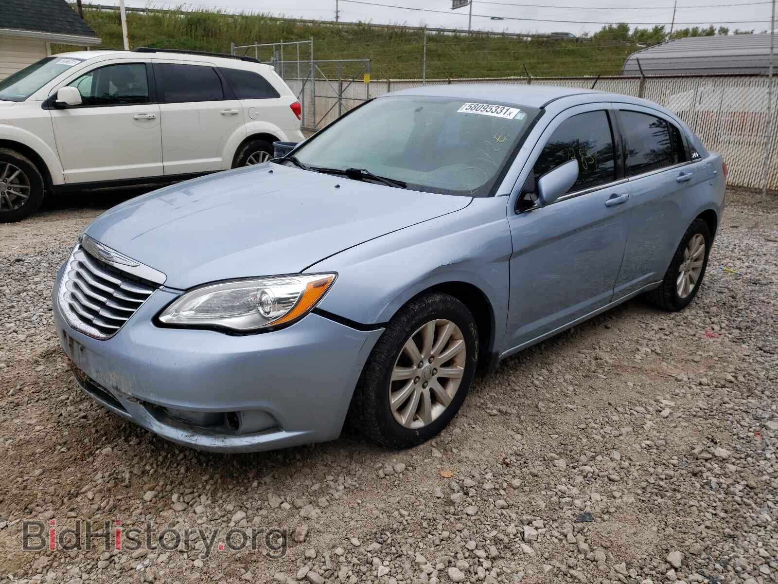 2012 CHRYSLER 200 - VIN: 1C3CCBBB7CN230287 - Фото 2
