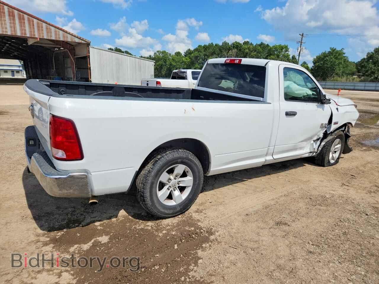 2017 RAM 1500 - VIN: 3C6JR6DTXHG656111 - Photo 3